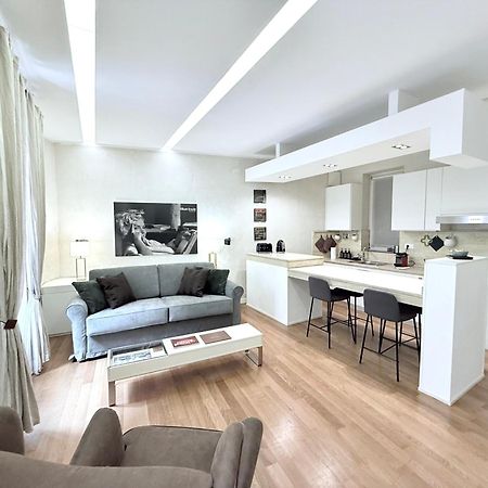 Campo Dei Fiori Modern Apartment With Terrace โรม ภายนอก รูปภาพ