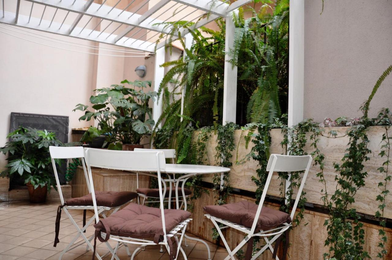 Campo Dei Fiori Modern Apartment With Terrace โรม ภายนอก รูปภาพ