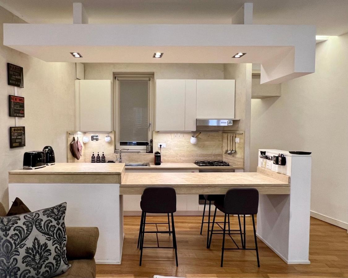 Campo Dei Fiori Modern Apartment With Terrace โรม ภายนอก รูปภาพ