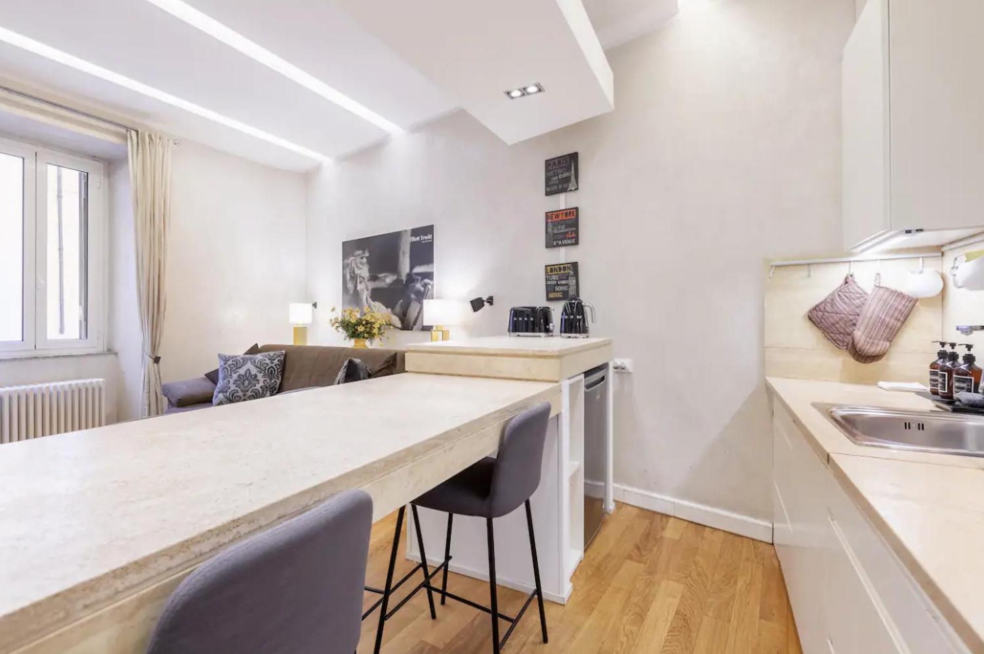 Campo Dei Fiori Modern Apartment With Terrace โรม ภายนอก รูปภาพ